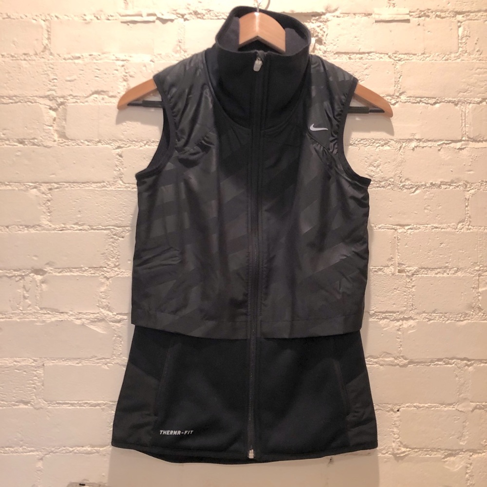NWOT Nike Vest in Black